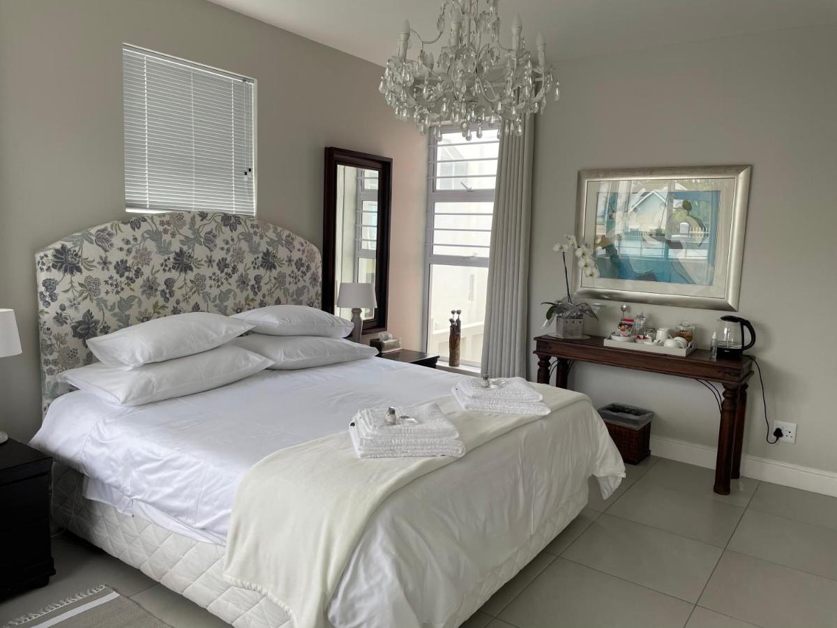 Vermont Hermanus - Views, Sunny, Right On The Sea 외부 사진